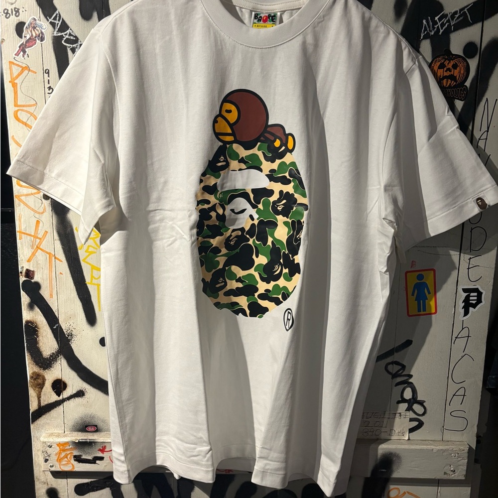 BAPE white and camo baby Milo tee | I have receipt | and have sizes M and L